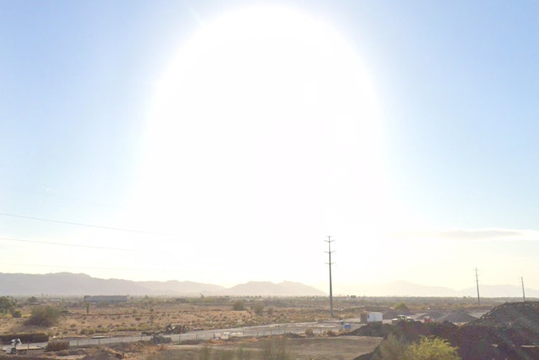 Warm Week Ahead, Sunny Skies and Rising Temperatures Greet Phoenix Residents
