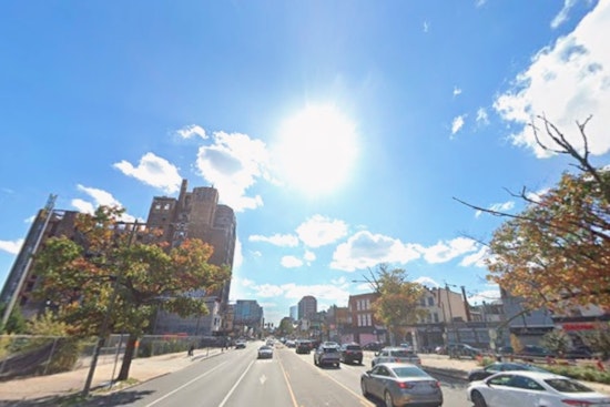 Warmth and Sunshine Ahead for Philadelphia with Weekend Showers Expected