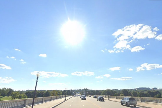 Washington D.C. Greets Spring with Sunny Days and Anticipated Showers, NWS Forecasts Mild Weather Ahead