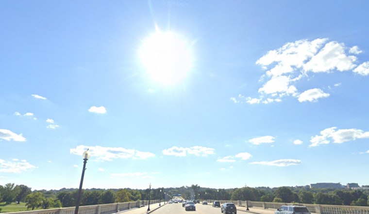 Washington D.C. Greets Spring with Sunny Days and Anticipated Showers, NWS Forecasts Mild Weather Ahead