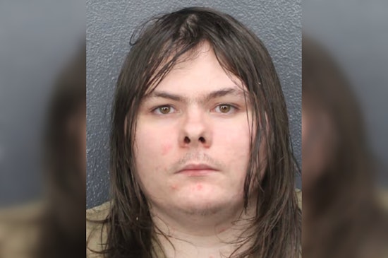 Weston Man Arrested, Accused of Distributing Child Sexual Abuse Material on Kik