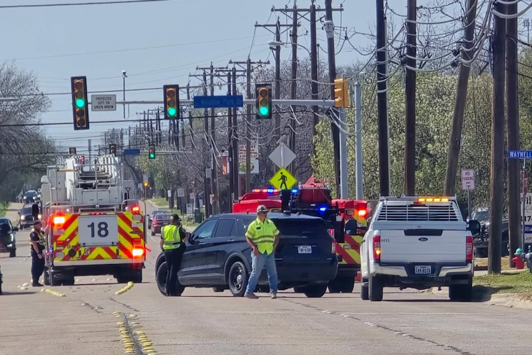 White Settlement Issues Traffic Alert Amid Power Outage After Utility Pole Collapse