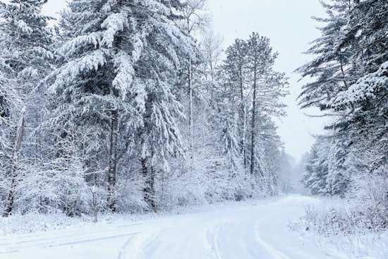 Winter Mix Hits Southeastern Wisconsin as Milwaukee Braces for Snow and Gusty Winds