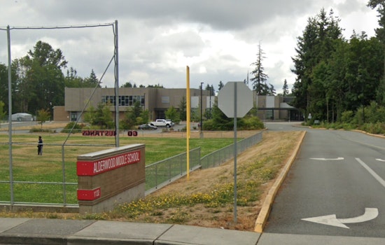 11-Year-Old Former Student Attempts Stabbing at Lynnwood Middle School, Suspect At Large