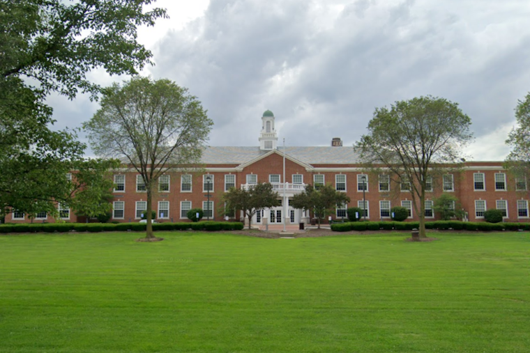 18-Year-Old Fatally Shot at Shaker Heights Library, School Closures Announced Amidst Community Shock