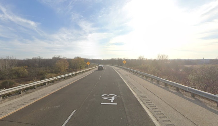 76-Year-Old Woman Involved in Early Morning Double-Vehicle Crash on I-43 Northbound in Milwaukee