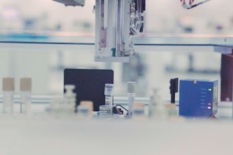 Abbott Laboratories Invests $500M in U.S. Amidst Trade Uncertainties, Creating 300 New Jobs in Illinois and Dallas