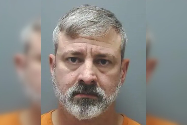 Acworth Man Sentenced to 40 Years for Molesting 8-Year-Old, First 20 to be Served in Prison
