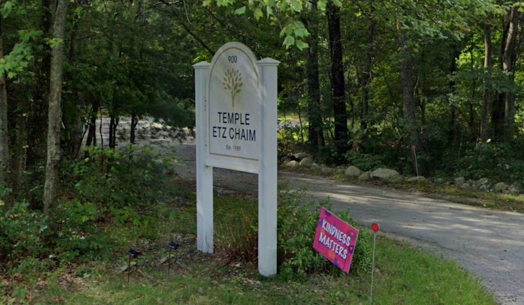 Anti-Semitic Vandalism Strikes Temple Etz Chaim in Franklin, MA, Community Shaken but Resilient