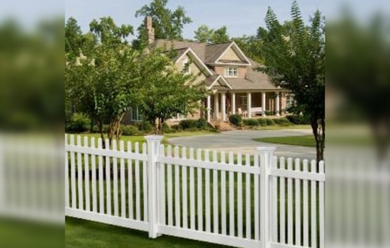 Apple Valley Outlines Fence Requirements: Height Limits, Permits, and Maintenance Standards Clarified for Residents