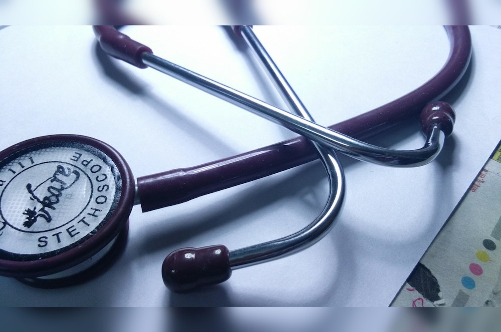 Arizona Counseling Facility Suspected of Unlicensed Operations Amidst Statewide Medicaid Fraud Crisis