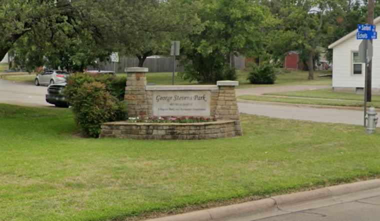 Arlington Police Host 'Cooking with Cops' Event to Strengthen Community Bonds