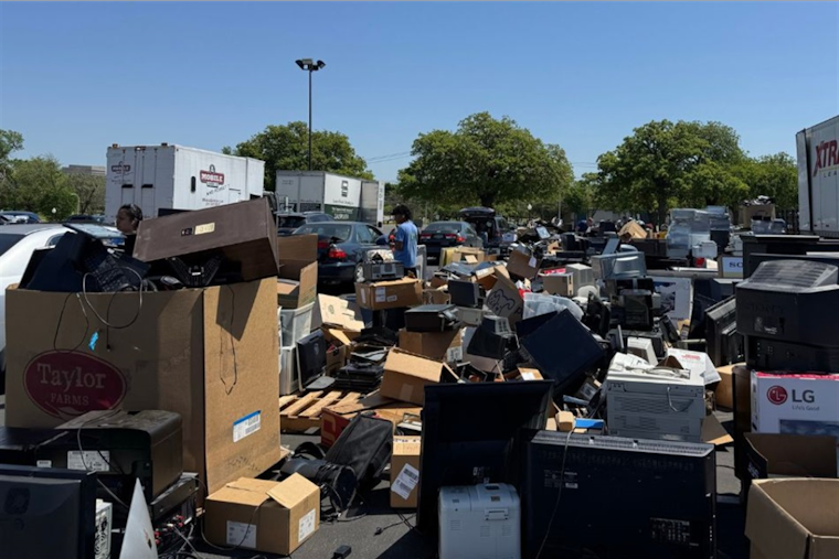 Arlington Residents Embrace Sustainability with Record-Breaking 43-Ton Recycling Collection