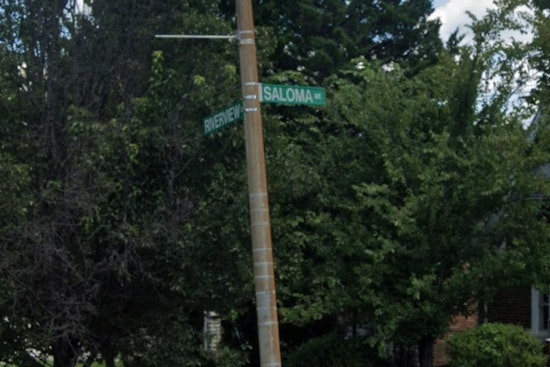 Armed Trio Wanted After Robbing Juveniles in St. Louis's Walnut Park West
