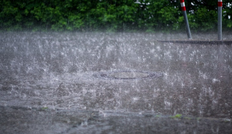 Atlanta Braces for Showers and Thunderstorms as Foggy Friday Morning Looms