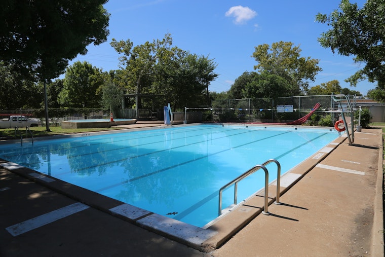 Austin Calls for Final Wave of Lifeguard Recruits with High Pay and Free Pizza at April Hiring Events