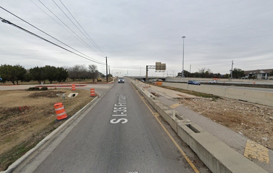 Austin Police Investigate Fatal Motorcycle Crash on S IH 35, One Dead in 27th Traffic Fatality of 2025