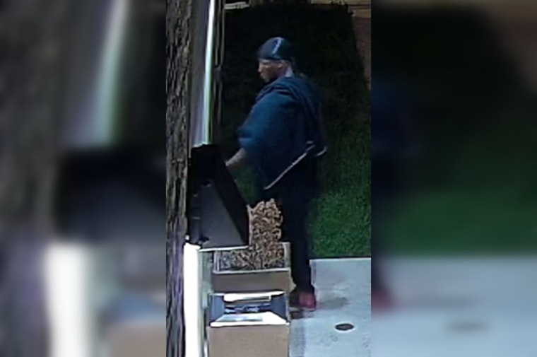 Austin Police Seek Public Assistance in Identifying Suspect Involved in Early Morning Robbery