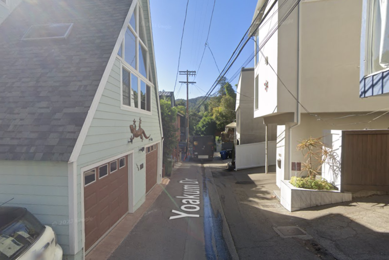 Beverly Crest Neighborhood Alert, Retaining Wall Near Brink of Collapse Close to Residence