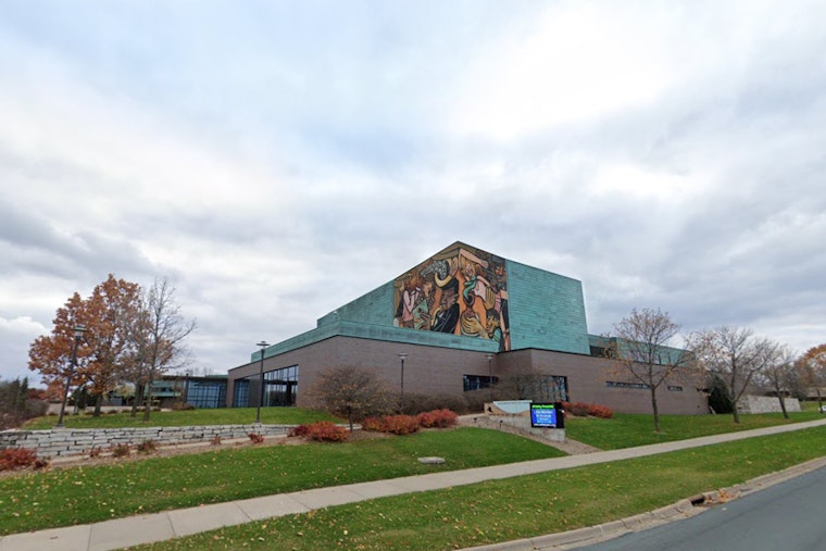 Bloomington City Council Schedules Public Hearing on Sign Ordinance Amendments for April 28