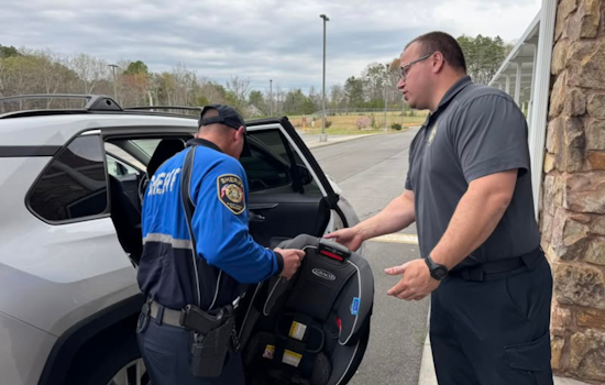 Blount County Sheriff's Office Hosts Free Child Safety Seat Clinic in Maryville
