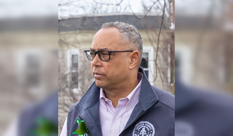 Boston DA Criticizes ICE for Apprehending Suspect During Trial, Claiming Action Undermines Public Safety