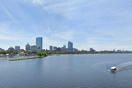 Boston Weather Alert, Enjoy Today's Sunshine Before Weekend Showers and Possible Thunderstorms Roll In