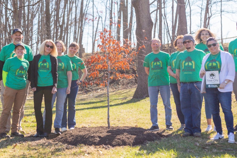 Brownsburg, Indiana Celebrates 10 Years as Tree City USA, Affirms Commitment to Urban Forestry