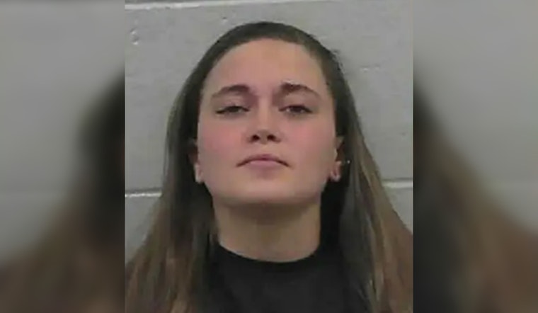 Butts County Jailer Charged with Smuggling Contraband, Violating Oath of Office