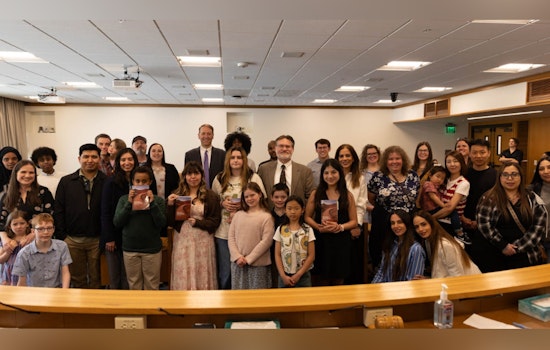 Celebrating Creativity, Secretary Read Honors Young Oregonians at Capitol for 2025-2026 Oregon Blue Book Contributions