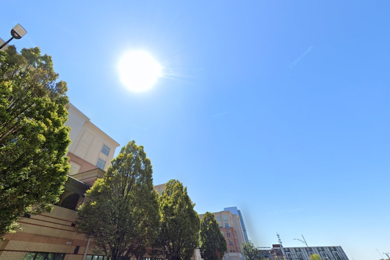 Charlotte to Enjoy Mostly Sunny Weekend with Rising Temperatures Ahead of Possible Showers