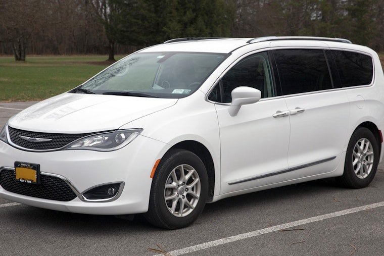Charlotte to Gift Surplus Vehicle to Mecklenburg County in Act of Civic Generosity