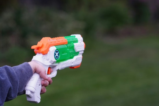 Chicago Area Police Issue Warnings as 'Senior Assassin' Game Resurfaces in Suburbs