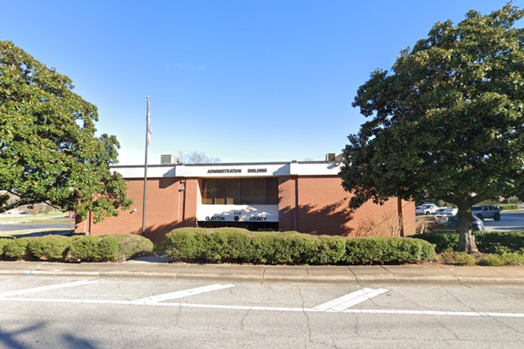 Clayton County Commissioner DeMont Davis Hosts Monthly Town Hall Meetings for District 4 Residents