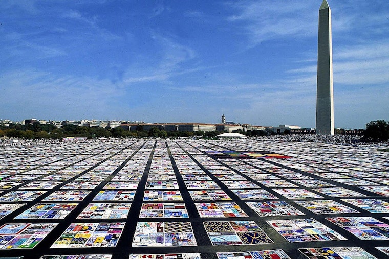 Columbia College Chicago to Display AIDS Memorial Quilt Sections During "RENT" Production