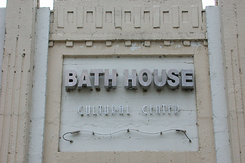 Dallas' Bath House Cultural Center to Host Trio of Exhibitions Highlighting Art, Nature, and Asian Immigrant Influence