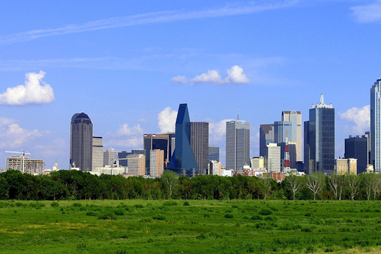 Dallas Gears Up for a Week of Showers and Thunderstorms with Temperamental Weather Ahead