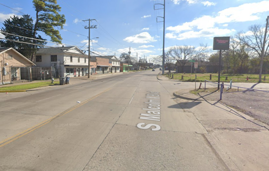 Dallas Police Investigate Fatal Shooting on Malcolm X Boulevard, Appeal for Public Assistance in Case 055233-2025