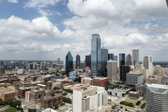 Dallas Weather Rollercoaster: Sunny Days, Thunderstorms, and Rain Chances Ahead