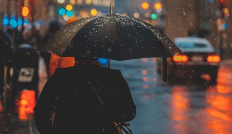 Detroit Braces for Showers and Thunderstorms Today, with Clearer Skies Expected Over the Weekend