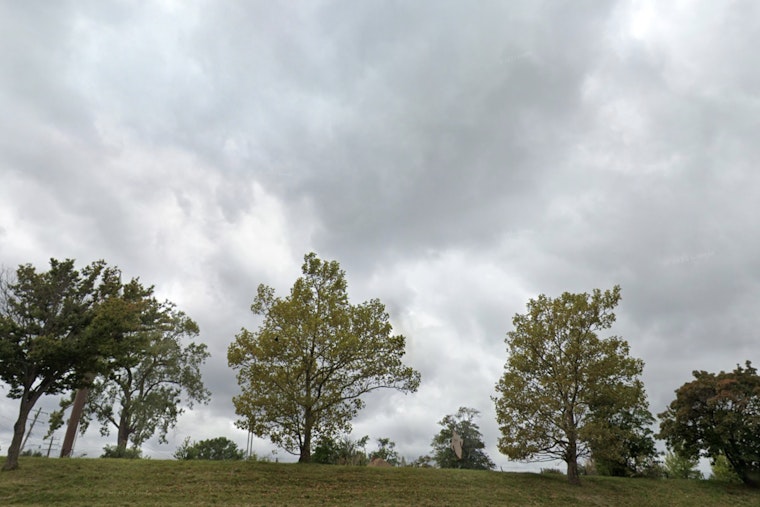 Detroit Prepares for Wet Weekend as Sunny Skies Give Way to Rain and Possible Snow, According to NWS