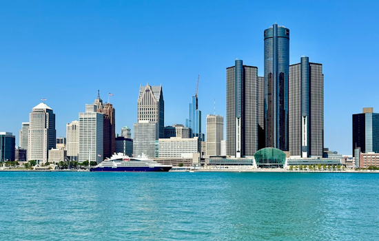 Detroit Weather Rollercoaster: Sunny Days Ahead, Punctuated by Rain and Thunderstorms
