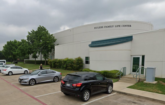 Dive Into Easter: Euless, Texas, Offers Unique Underwater Egg Hunt at The Natatorium
