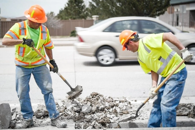 Douglas County Kicks Off Roadwork Season: Interactive Map and Safety Campaign Launched for Smoother Commutes in Highlands Ranch