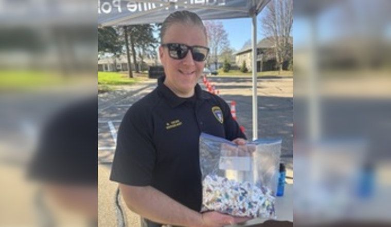 Eden Prairie Police and DEA Collect 418 Pounds of Medications at Drug Take Back Event
