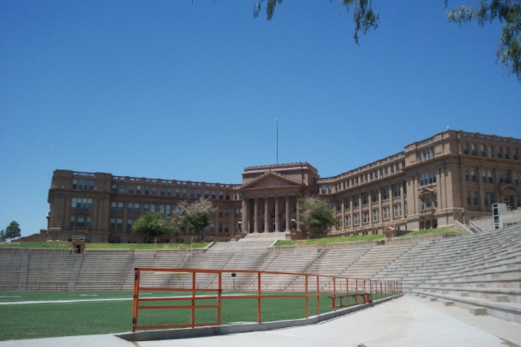 El Paso High School Girls Ready to Tackle New Frontier with Inaugural Female Flag Football Season