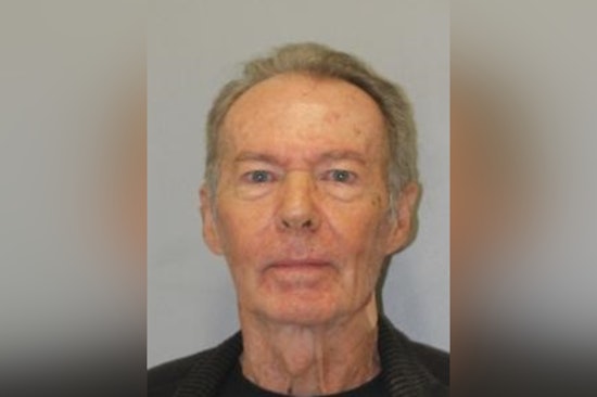 Elderly Man Stabbed in Kapa‘a Shopping Center; Suspect Arrested and Charged