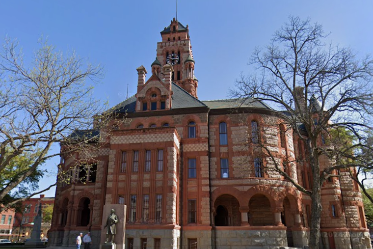 Ellis County Commissioners to Review Noble Farm Division Proposal in Ferris