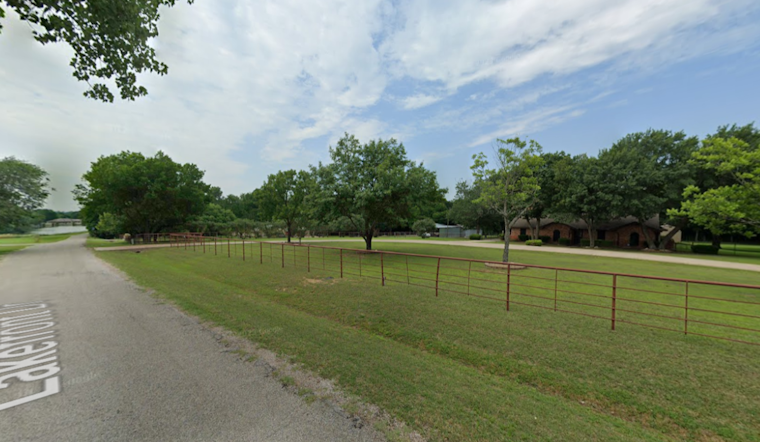 Ellis County Commissioners to Review Replat Plan Affecting Buttonwood Village on May 27