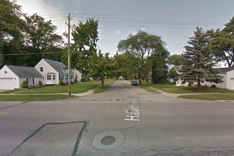 Elyria Firefighters Rescue 14 Dogs from Blaze, Pets Found in Neglectful Conditions